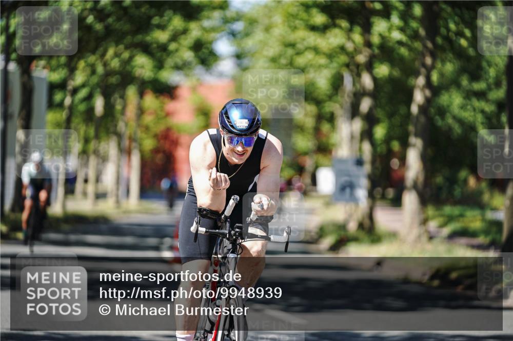 09.08.2026 - GEWOBA Citytriathlon Bremen Michael Burmester http://msf.ph/oto/9948939 09.08.2026 12:42:57 Radfahren 543, 588, 649, 681, 785, 890, 942, 1010, 1104, 1140 meine-sportfotos.de
