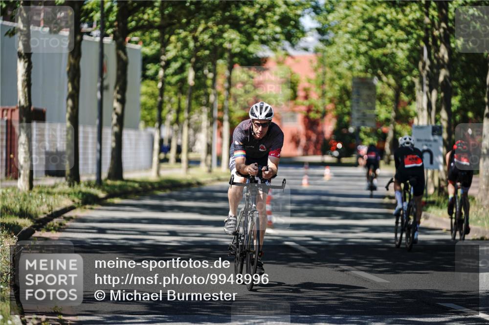 09.08.2026 - GEWOBA Citytriathlon Bremen Michael Burmester http://msf.ph/oto/9948996 09.08.2026 12:43:33 Radfahren 546, 621, 643, 700, 712, 732, 797, 898, 944, 989, 1105, 1108, 1148 meine-sportfotos.de
