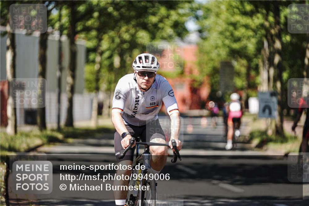 09.08.2026 - GEWOBA Citytriathlon Bremen Michael Burmester http://msf.ph/oto/9949006 09.08.2026 12:43:47 Radfahren 633, 1125 meine-sportfotos.de