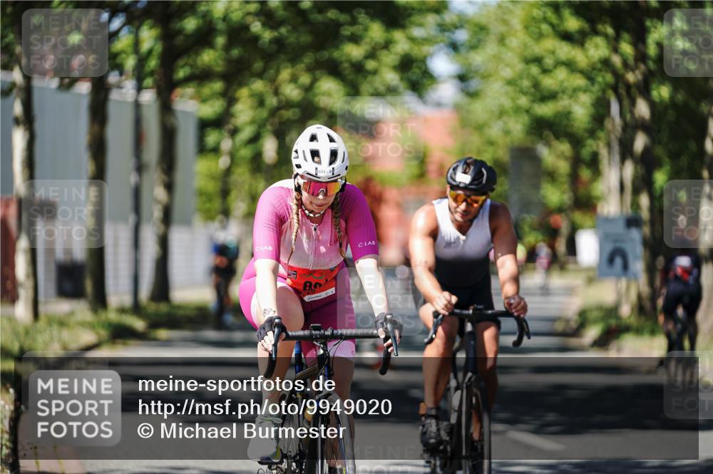 09.08.2026 - GEWOBA Citytriathlon Bremen Michael Burmester http://msf.ph/oto/9949020 09.08.2026 12:44:05 Radfahren 614, 660, 661, 891, 951, 974 meine-sportfotos.de