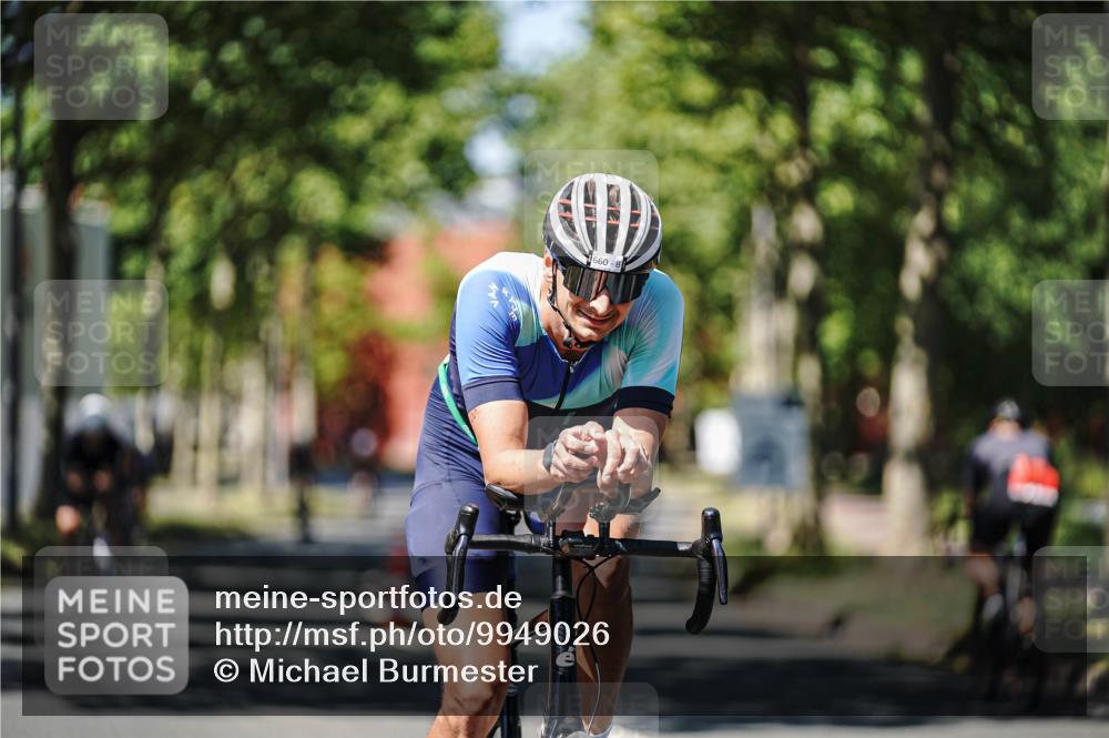 09.08.2026 - GEWOBA Citytriathlon Bremen Michael Burmester http://msf.ph/oto/9949026 09.08.2026 12:44:09 Radfahren 614, 660, 661, 714, 891, 951, 957, 974 meine-sportfotos.de