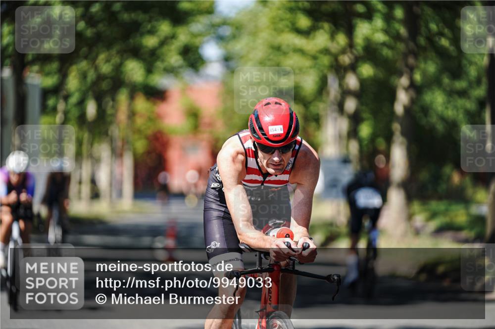 09.08.2026 - GEWOBA Citytriathlon Bremen Michael Burmester http://msf.ph/oto/9949033 09.08.2026 12:44:13 Radfahren 614, 658, 660, 661, 714, 854, 891, 957, 974 meine-sportfotos.de