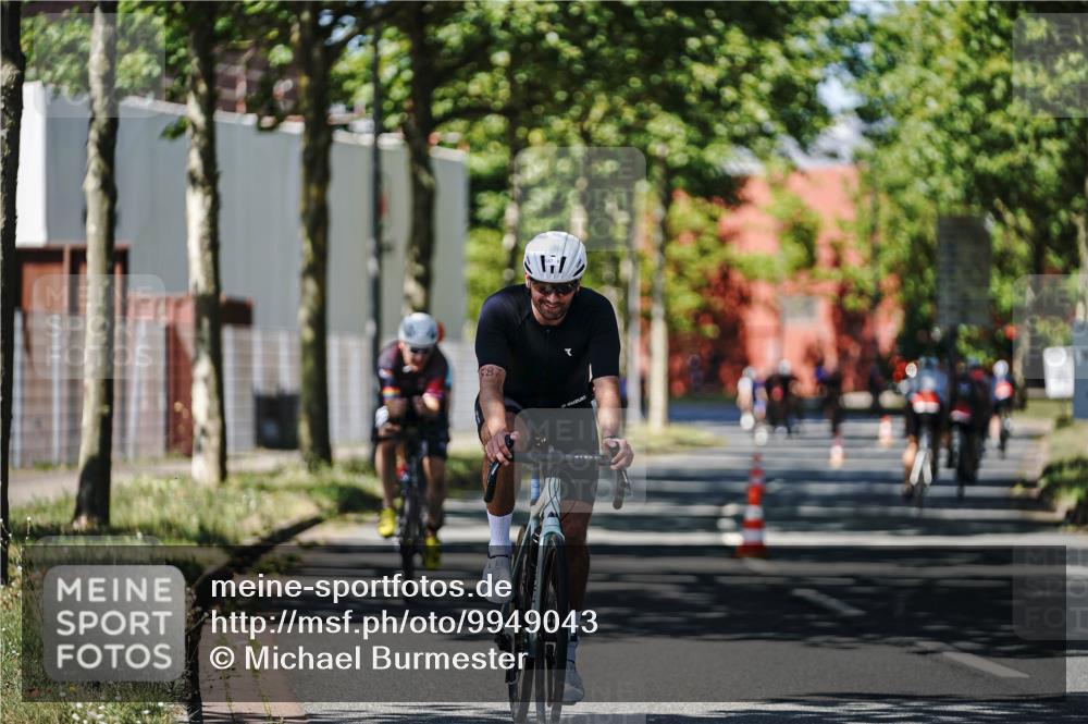 09.08.2026 - GEWOBA Citytriathlon Bremen Michael Burmester http://msf.ph/oto/9949043 09.08.2026 12:44:21 Radfahren 587, 629, 658, 660, 714, 854, 957, 974, 1014, 1106 meine-sportfotos.de