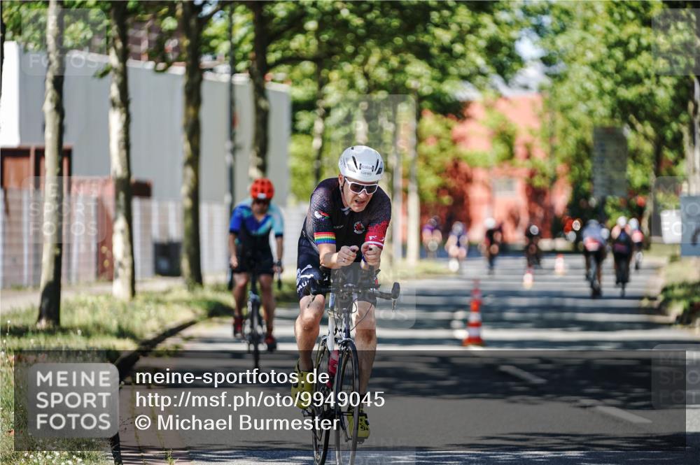 09.08.2026 - GEWOBA Citytriathlon Bremen Michael Burmester http://msf.ph/oto/9949045 09.08.2026 12:44:22 Radfahren 587, 629, 658, 660, 714, 854, 957, 974, 1014, 1106, 1122 meine-sportfotos.de
