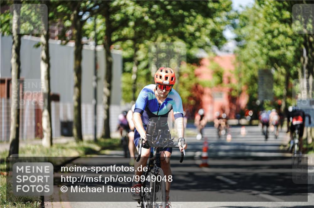09.08.2026 - GEWOBA Citytriathlon Bremen Michael Burmester http://msf.ph/oto/9949048 09.08.2026 12:44:24 Radfahren 587, 629, 658, 660, 714, 779, 854, 957, 1014, 1106, 1122, 1152 meine-sportfotos.de