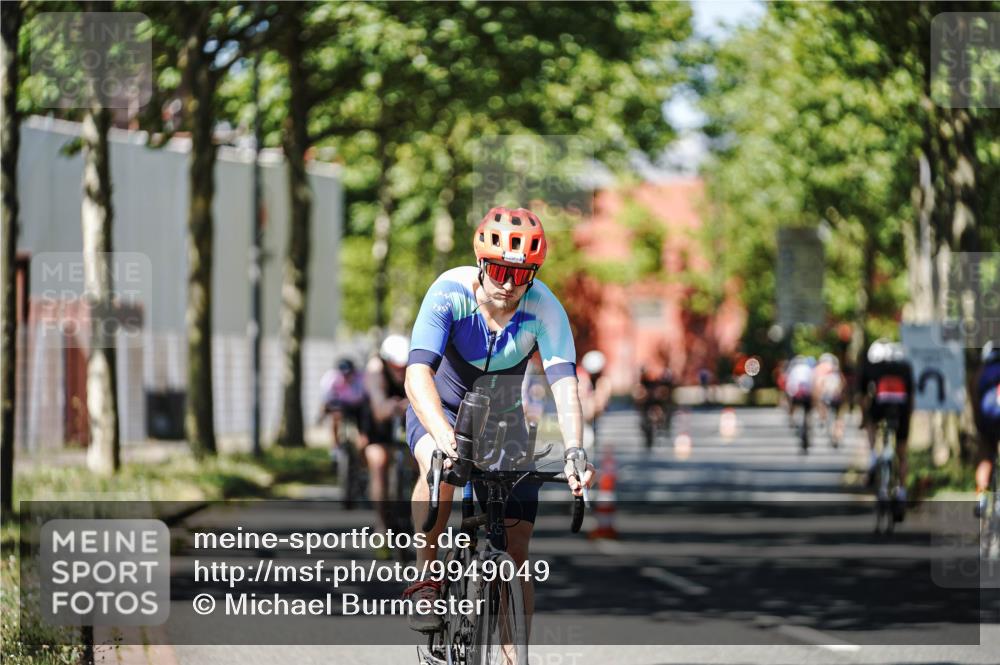 09.08.2026 - GEWOBA Citytriathlon Bremen Michael Burmester http://msf.ph/oto/9949049 09.08.2026 12:44:24 Radfahren 587, 629, 658, 660, 714, 779, 854, 957, 1014, 1106, 1122, 1152 meine-sportfotos.de