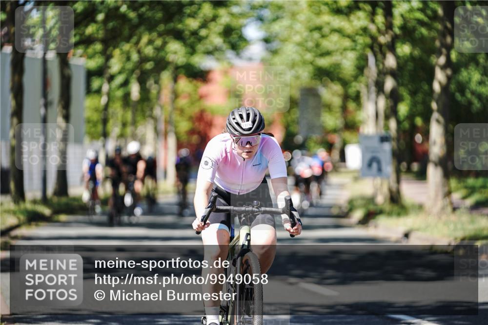 09.08.2026 - GEWOBA Citytriathlon Bremen Michael Burmester http://msf.ph/oto/9949058 09.08.2026 12:44:27 Radfahren 587, 629, 658, 669, 714, 771, 779, 854, 957, 1014, 1106, 1122, 1152 meine-sportfotos.de