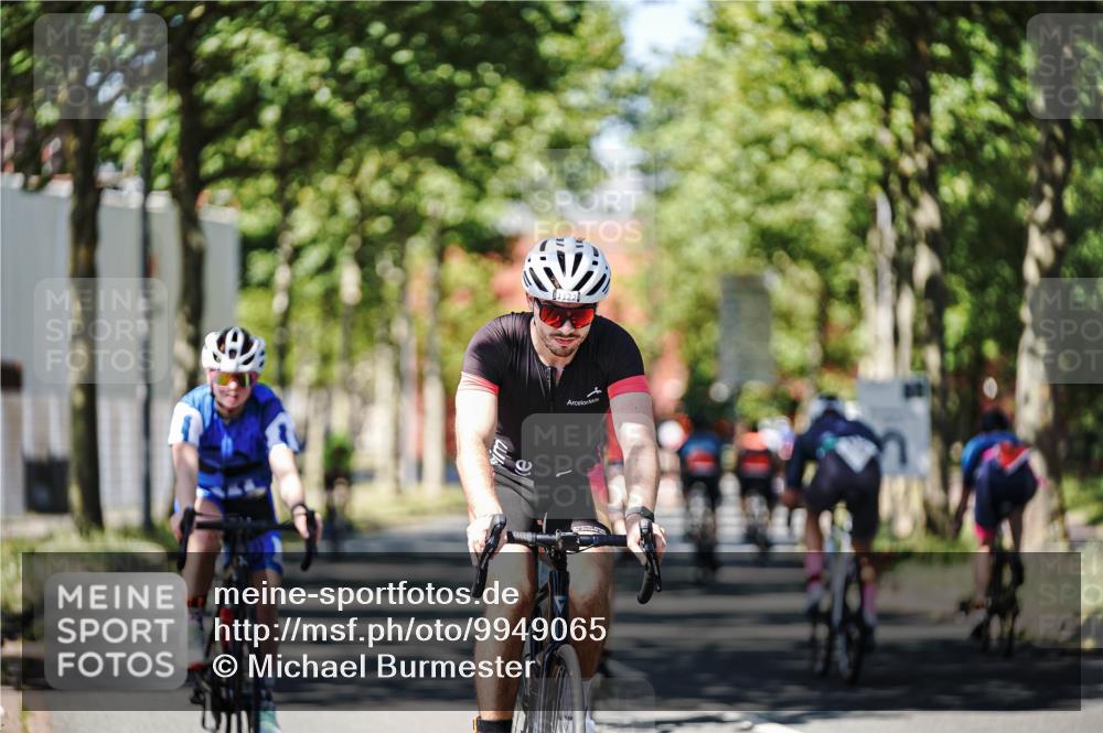 09.08.2026 - GEWOBA Citytriathlon Bremen Michael Burmester http://msf.ph/oto/9949065 09.08.2026 12:44:31 Radfahren 587, 629, 654, 658, 669, 771, 779, 801, 849, 854, 1014, 1106, 1122, 1152 meine-sportfotos.de