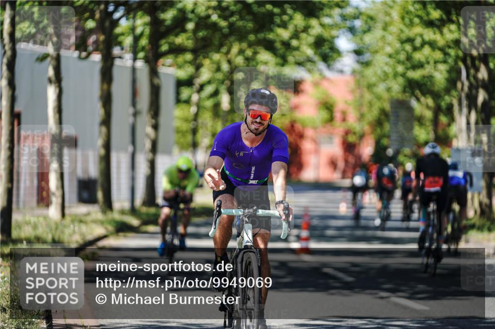 09.08.2026 - GEWOBA Citytriathlon Bremen Michael Burmester http://msf.ph/oto/9949069 09.08.2026 12:44:35 Radfahren 587, 629, 654, 669, 771, 779, 801, 849, 936, 1014, 1106, 1122, 1152 meine-sportfotos.de