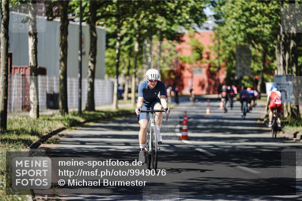 09.08.2026 - GEWOBA Citytriathlon Bremen Michael Burmester http://msf.ph/oto/9949076 09.08.2026 12:44:39 Radfahren 654, 669, 771, 779, 801, 849, 936, 1122, 1152 meine-sportfotos.de