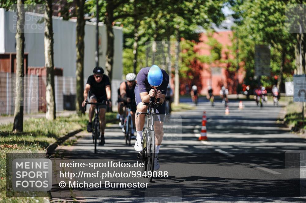 09.08.2026 - GEWOBA Citytriathlon Bremen Michael Burmester http://msf.ph/oto/9949088 09.08.2026 12:44:56 Radfahren 607, 666, 729, 813, 831, 842, 843, 853, 941, 985, 1117 meine-sportfotos.de