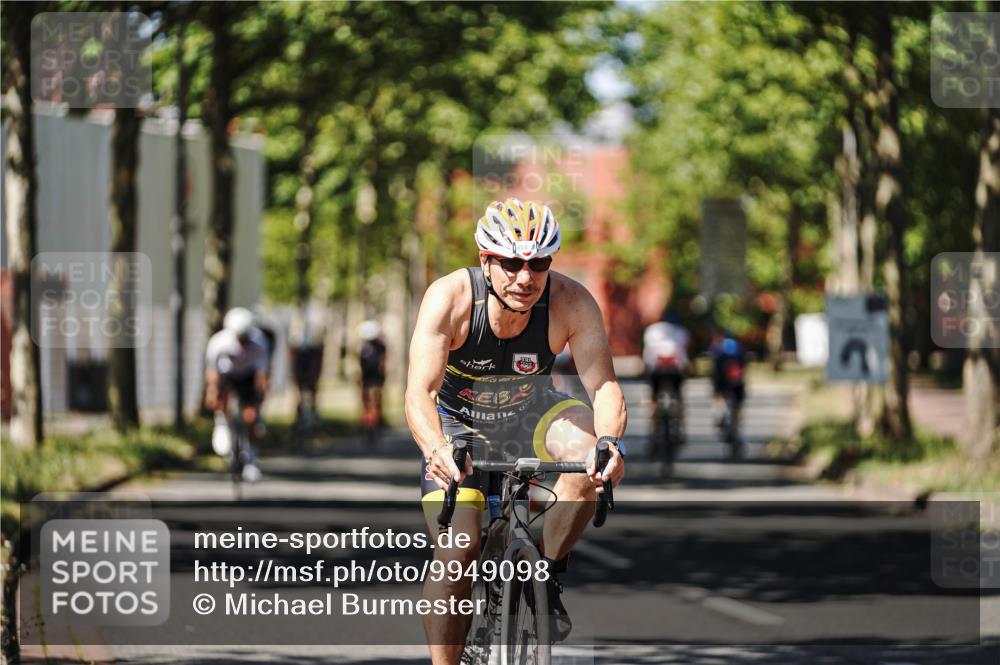 09.08.2026 - GEWOBA Citytriathlon Bremen Michael Burmester http://msf.ph/oto/9949098 09.08.2026 12:45:02 Radfahren 556, 607, 631, 666, 690, 729, 813, 831, 842, 843, 853, 862, 941, 985, 1117 meine-sportfotos.de