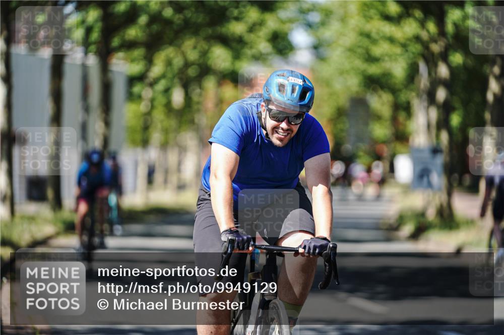 09.08.2026 - GEWOBA Citytriathlon Bremen Michael Burmester http://msf.ph/oto/9949129 09.08.2026 12:45:17 Radfahren 549, 556, 597, 610, 631, 676, 690, 738, 862, 878, 997, 1001, 1128, 1157 meine-sportfotos.de