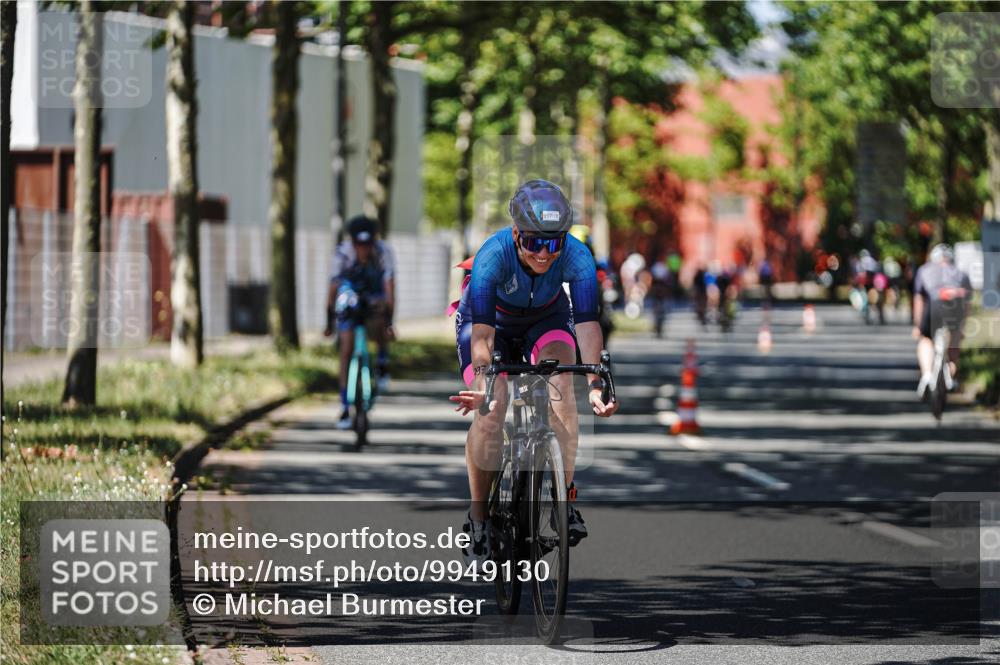 09.08.2026 - GEWOBA Citytriathlon Bremen Michael Burmester http://msf.ph/oto/9949130 09.08.2026 12:45:18 Radfahren 549, 556, 597, 610, 631, 676, 690, 738, 862, 878, 997, 1001, 1128, 1157 meine-sportfotos.de