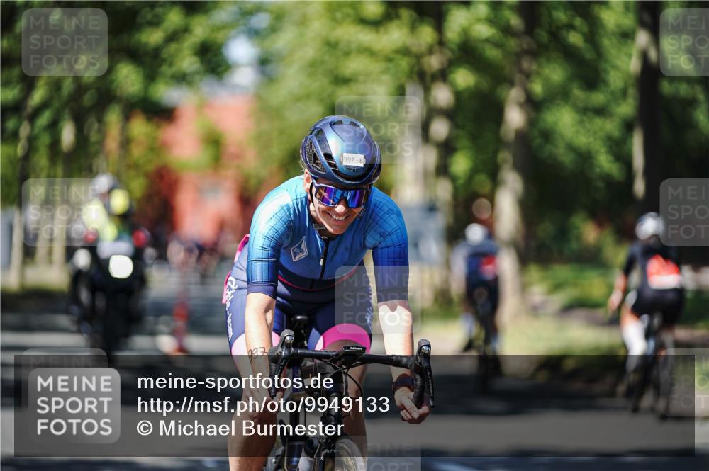 09.08.2026 - GEWOBA Citytriathlon Bremen Michael Burmester http://msf.ph/oto/9949133 09.08.2026 12:45:19 Radfahren 549, 556, 597, 610, 631, 676, 690, 738, 862, 878, 997, 1001, 1128, 1157 meine-sportfotos.de