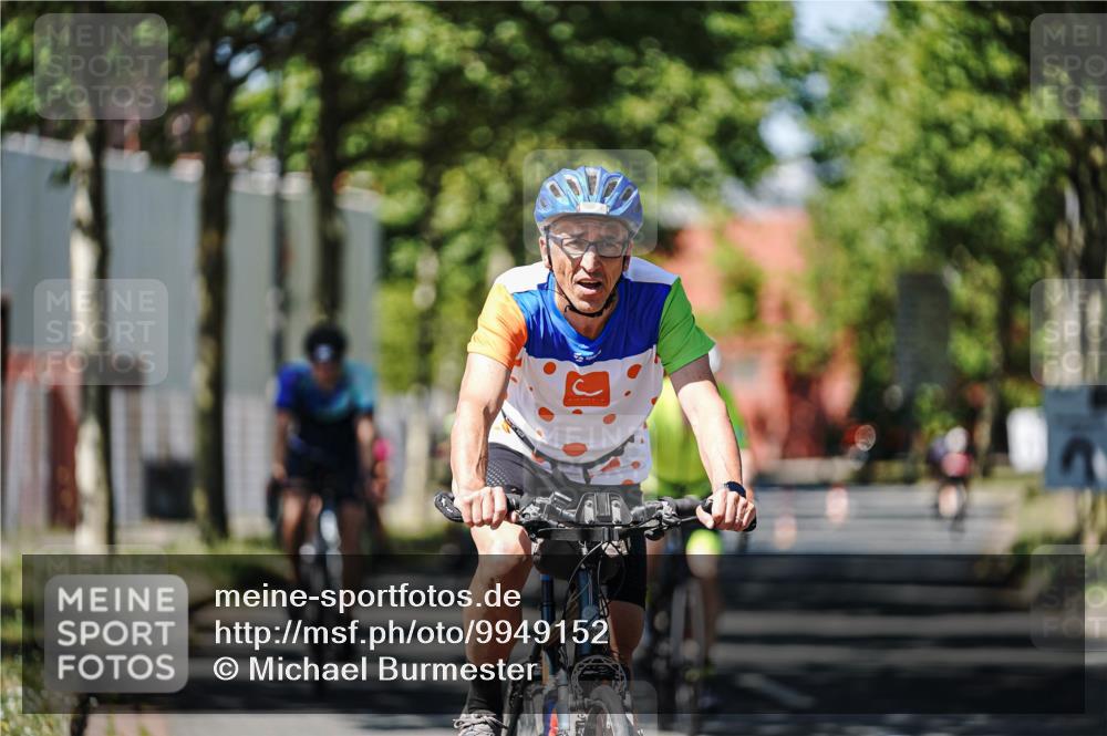 09.08.2026 - GEWOBA Citytriathlon Bremen Michael Burmester http://msf.ph/oto/9949152 09.08.2026 12:45:45 Radfahren 630, 632, 691, 723, 791, 830, 856, 881, 908, 922, 927, 1011 meine-sportfotos.de
