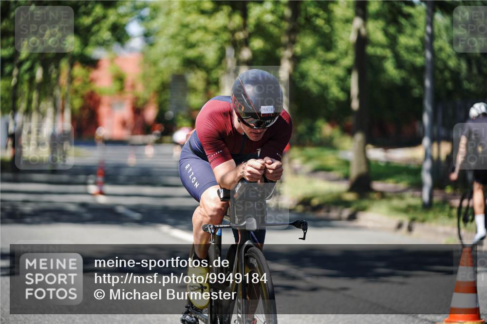 09.08.2026 - GEWOBA Citytriathlon Bremen Michael Burmester http://msf.ph/oto/9949184 09.08.2026 12:46:06 Radfahren 698, 703, 746, 775, 899, 913, 962, 1002, 1007 meine-sportfotos.de