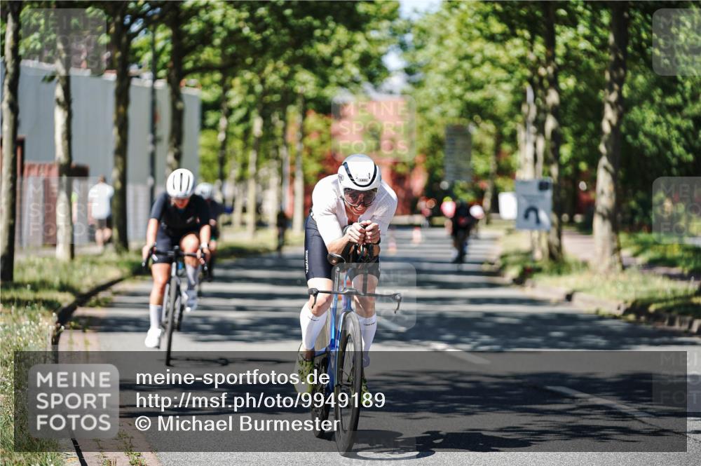 09.08.2026 - GEWOBA Citytriathlon Bremen Michael Burmester http://msf.ph/oto/9949189 09.08.2026 12:46:10 Radfahren 698, 703, 746, 775, 899, 913, 917, 1002 meine-sportfotos.de