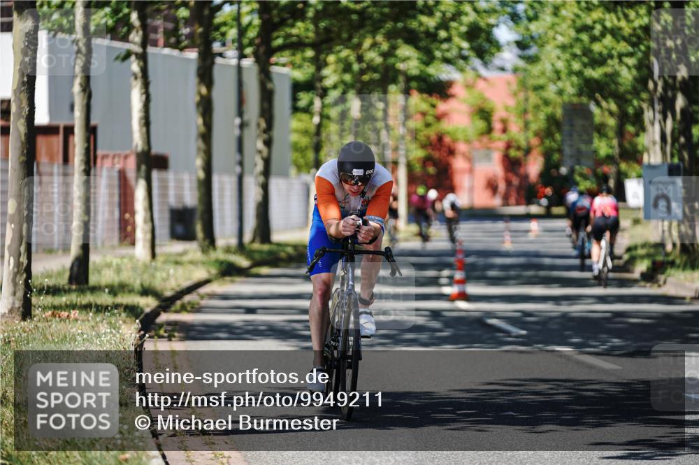 09.08.2026 - GEWOBA Citytriathlon Bremen Michael Burmester http://msf.ph/oto/9949211 09.08.2026 12:46:36 Radfahren 575, 579, 650, 652, 958 meine-sportfotos.de
