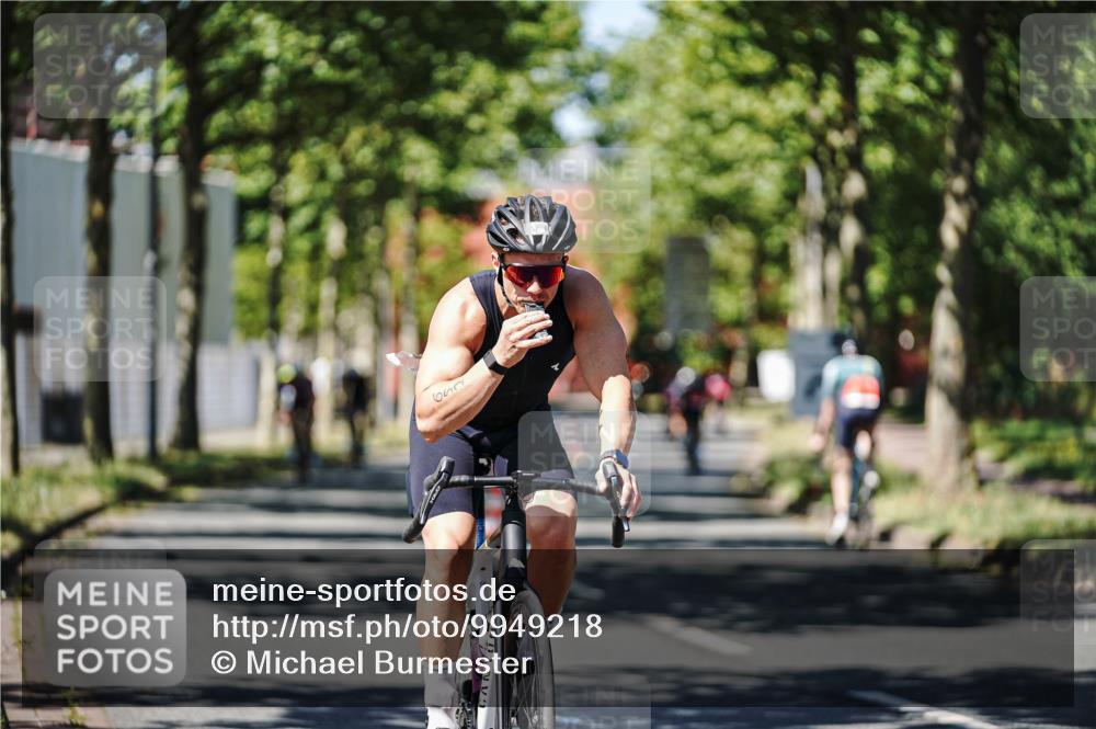 09.08.2026 - GEWOBA Citytriathlon Bremen Michael Burmester http://msf.ph/oto/9949218 09.08.2026 12:46:43 Radfahren 112, 579, 591, 616, 650, 652, 692 meine-sportfotos.de