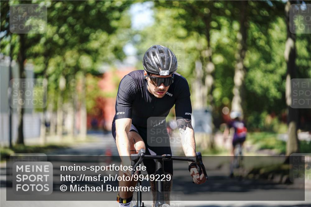09.08.2026 - GEWOBA Citytriathlon Bremen Michael Burmester http://msf.ph/oto/9949229 09.08.2026 12:47:03 Radfahren 580, 616, 697 meine-sportfotos.de