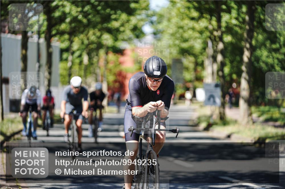 09.08.2026 - GEWOBA Citytriathlon Bremen Michael Burmester http://msf.ph/oto/9949235 09.08.2026 12:47:17 Radfahren 554, 646, 697, 721, 793, 825, 969 meine-sportfotos.de