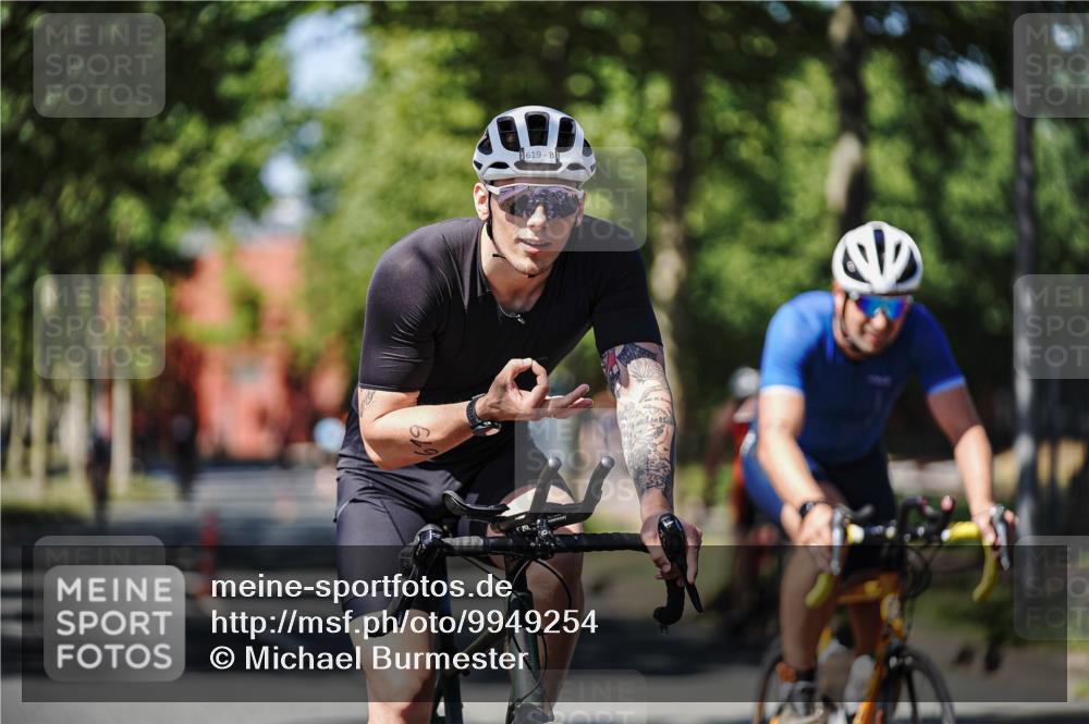 09.08.2026 - GEWOBA Citytriathlon Bremen Michael Burmester http://msf.ph/oto/9949254 09.08.2026 12:47:32 Radfahren 540, 593, 619, 646, 662, 721, 747, 793 meine-sportfotos.de