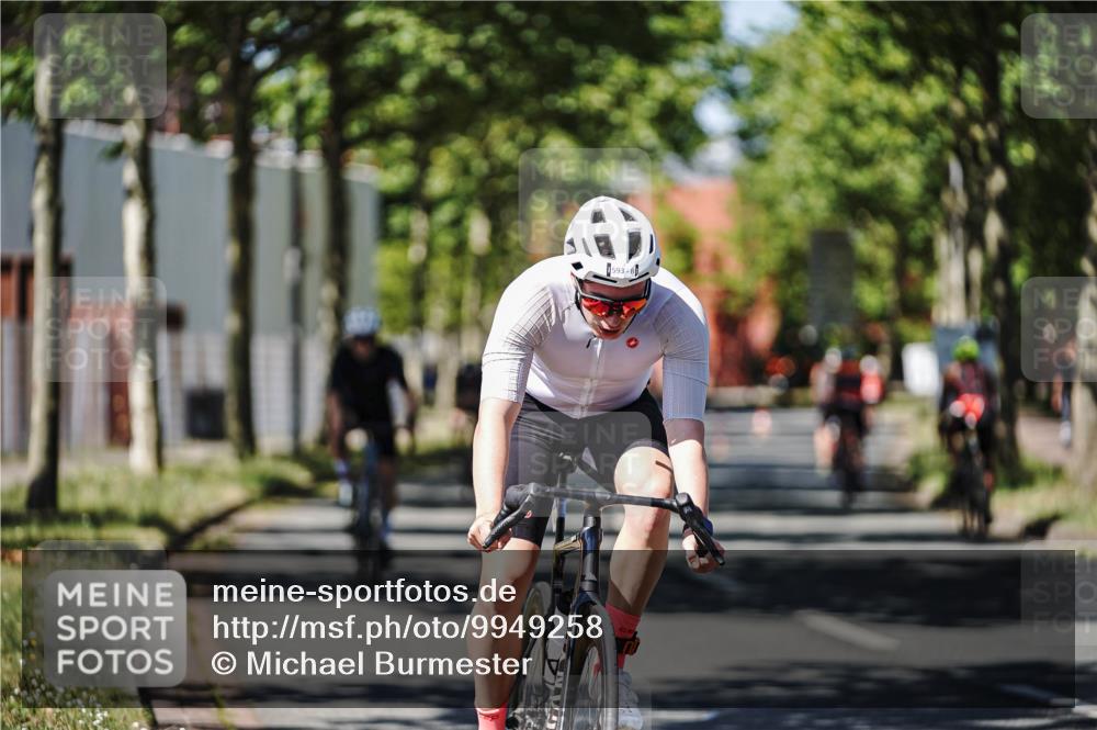 09.08.2026 - GEWOBA Citytriathlon Bremen Michael Burmester http://msf.ph/oto/9949258 09.08.2026 12:47:39 Radfahren 593, 619, 642, 662, 719, 735, 747 meine-sportfotos.de