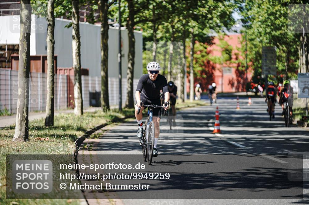 09.08.2026 - GEWOBA Citytriathlon Bremen Michael Burmester http://msf.ph/oto/9949259 09.08.2026 12:47:39 Radfahren 593, 619, 642, 662, 719, 735, 747 meine-sportfotos.de