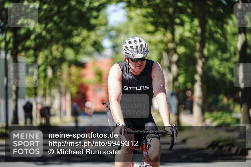 09.08.2026 - GEWOBA Citytriathlon Bremen Michael Burmester http://msf.ph/oto/9949312 09.08.2026 12:48:26 Radfahren 547, 605, 613, 677, 769, 822 meine-sportfotos.de