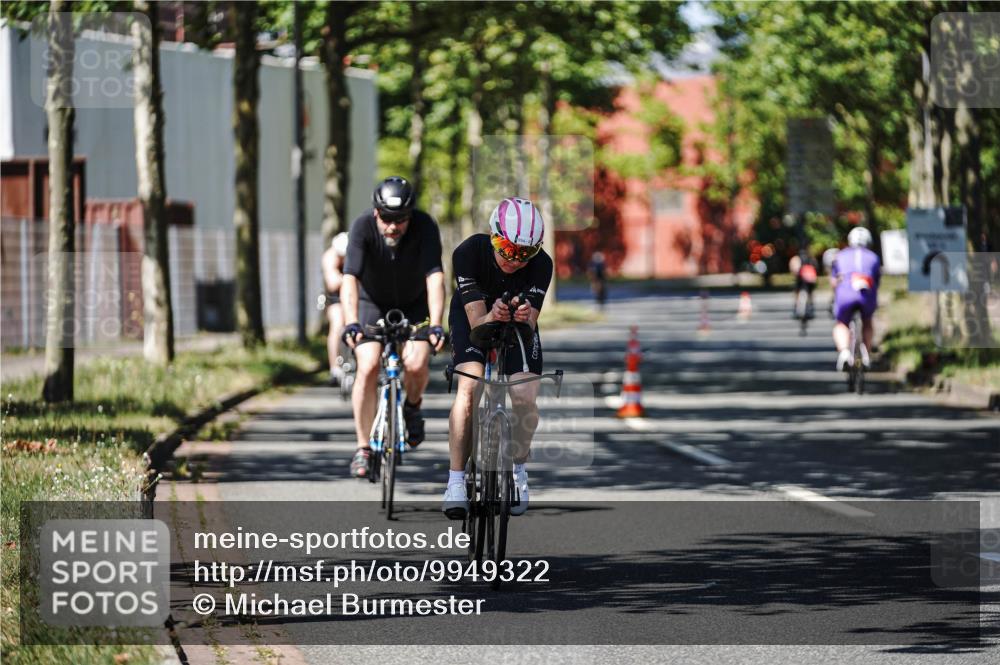 09.08.2026 - GEWOBA Citytriathlon Bremen Michael Burmester http://msf.ph/oto/9949322 09.08.2026 12:48:39 Radfahren 544, 561, 613, 645, 685, 769, 795, 822, 824, 882 meine-sportfotos.de