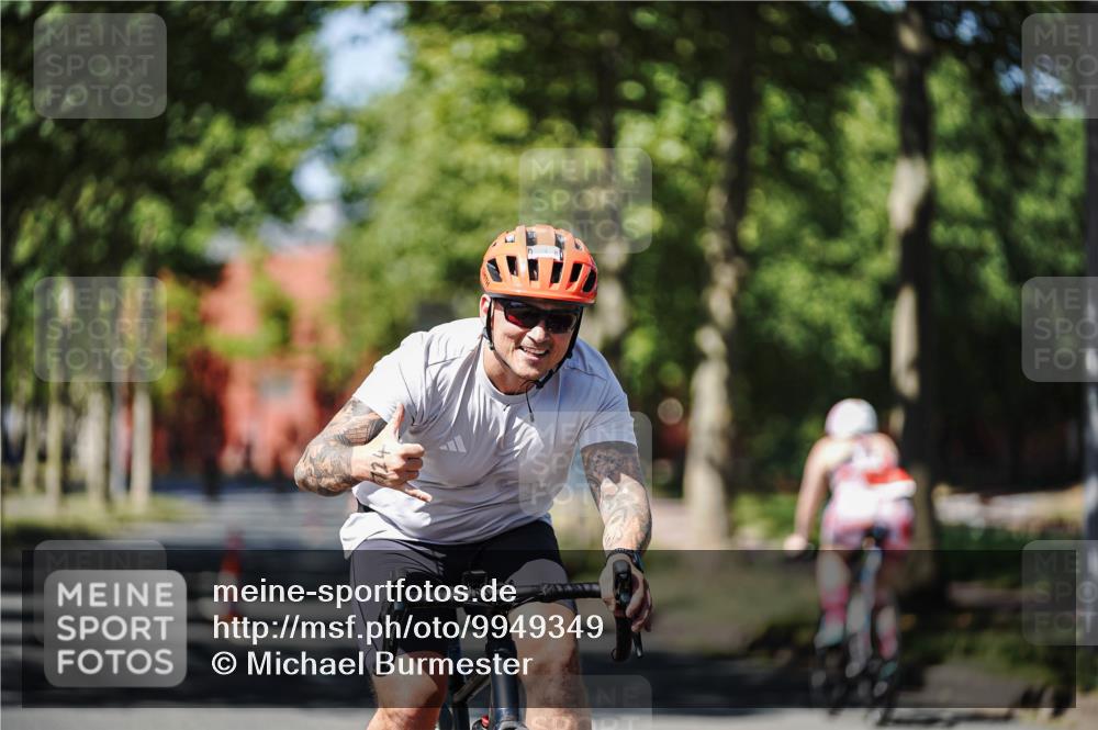 09.08.2026 - GEWOBA Citytriathlon Bremen Michael Burmester http://msf.ph/oto/9949349 09.08.2026 12:49:06 Radfahren 592, 641, 647, 724, 905, 1141, 1149 meine-sportfotos.de