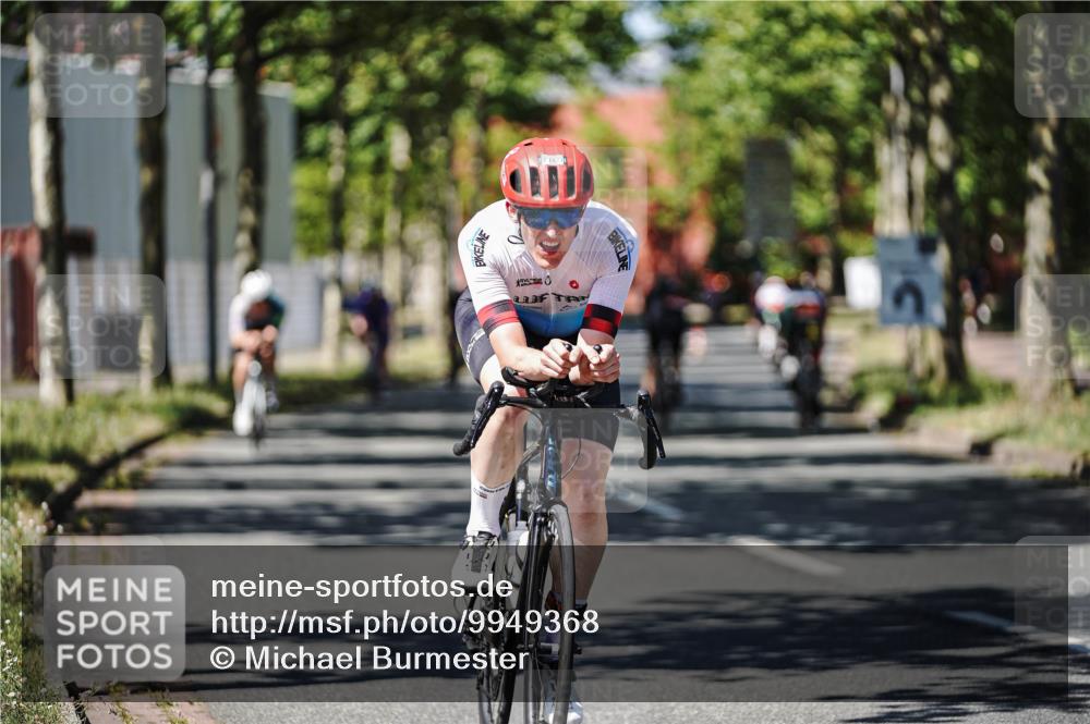 09.08.2026 - GEWOBA Citytriathlon Bremen Michael Burmester http://msf.ph/oto/9949368 09.08.2026 12:49:21 Radfahren 569, 583, 647, 757, 765, 999, 1160 meine-sportfotos.de