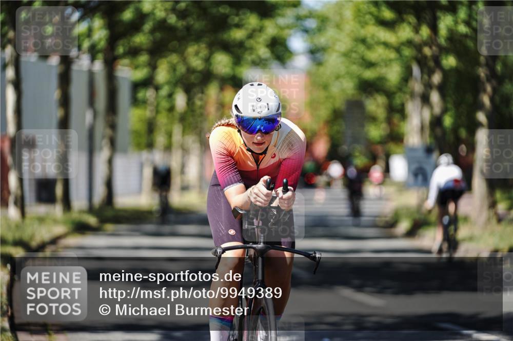 09.08.2026 - GEWOBA Citytriathlon Bremen Michael Burmester http://msf.ph/oto/9949389 09.08.2026 12:49:36 Radfahren 583, 680, 710, 803, 924, 963, 983, 1150, 1160 meine-sportfotos.de
