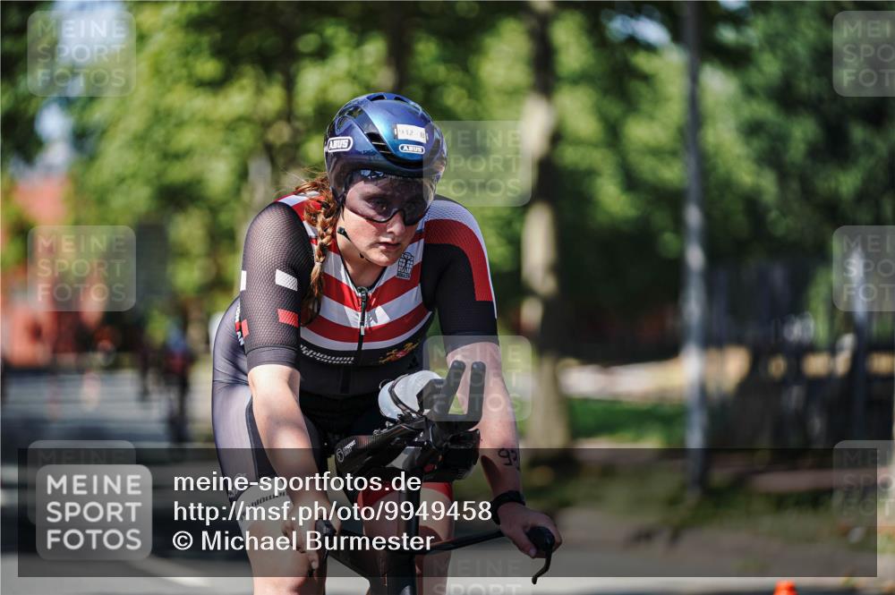 09.08.2026 - GEWOBA Citytriathlon Bremen Michael Burmester http://msf.ph/oto/9949458 09.08.2026 12:50:48 Radfahren 594, 624, 648, 730, 794, 799, 879, 932, 993, 1016, 1137, 1139 meine-sportfotos.de