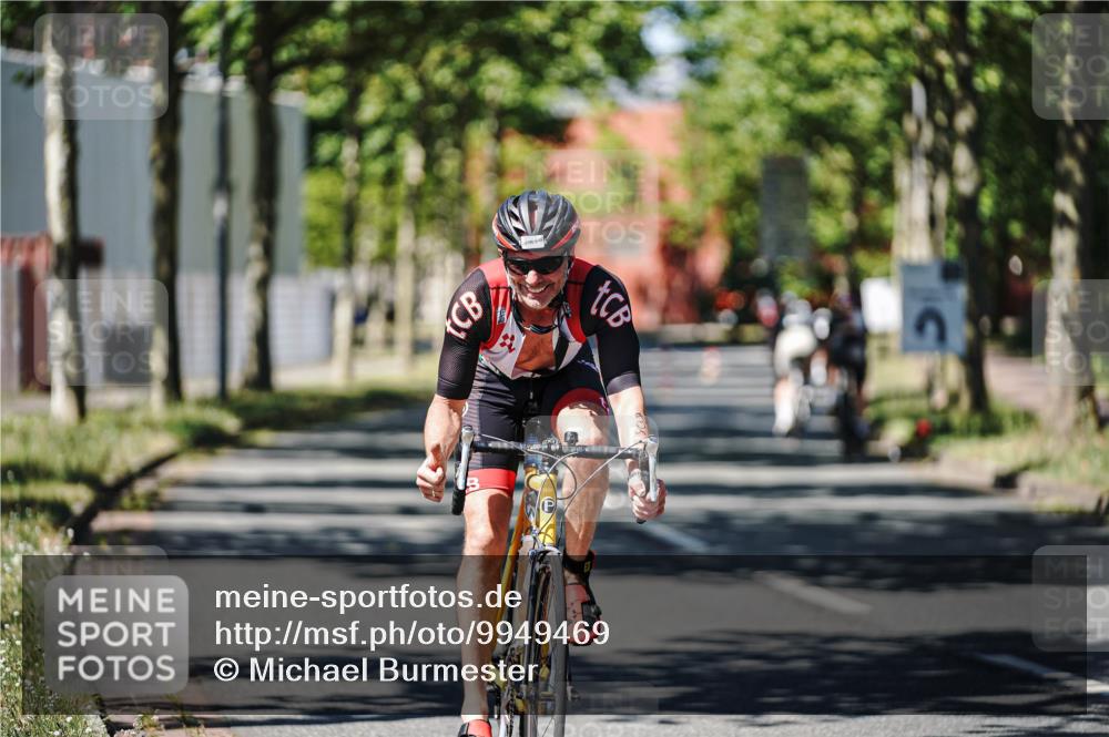 09.08.2026 - GEWOBA Citytriathlon Bremen Michael Burmester http://msf.ph/oto/9949469 09.08.2026 12:50:57 Radfahren 624, 799, 808, 879, 932, 987, 1016, 1139 meine-sportfotos.de