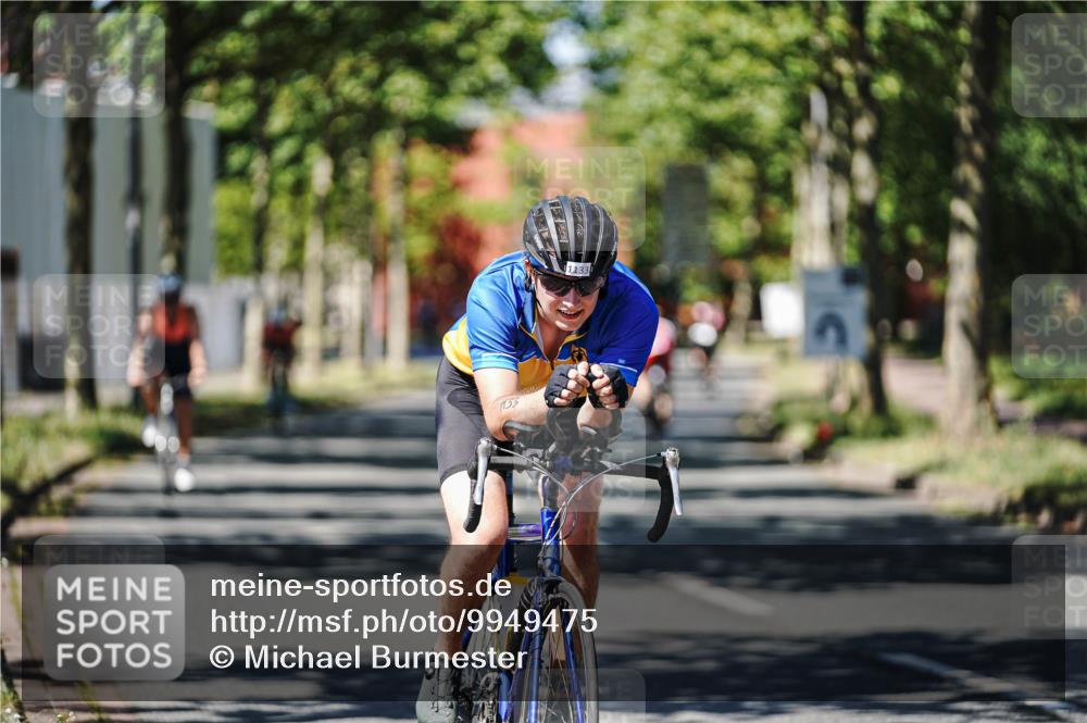 09.08.2026 - GEWOBA Citytriathlon Bremen Michael Burmester http://msf.ph/oto/9949475 09.08.2026 12:51:07 Radfahren 606, 624, 808, 884, 987, 1133 meine-sportfotos.de