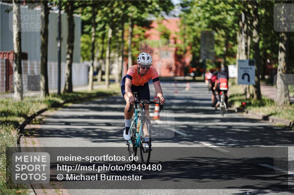 09.08.2026 - GEWOBA Citytriathlon Bremen Michael Burmester http://msf.ph/oto/9949480 09.08.2026 12:51:12 Radfahren 606, 884, 1133 meine-sportfotos.de