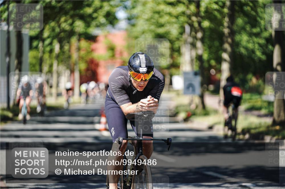 09.08.2026 - GEWOBA Citytriathlon Bremen Michael Burmester http://msf.ph/oto/9949486 09.08.2026 12:51:24 Radfahren 880, 884, 1019 meine-sportfotos.de
