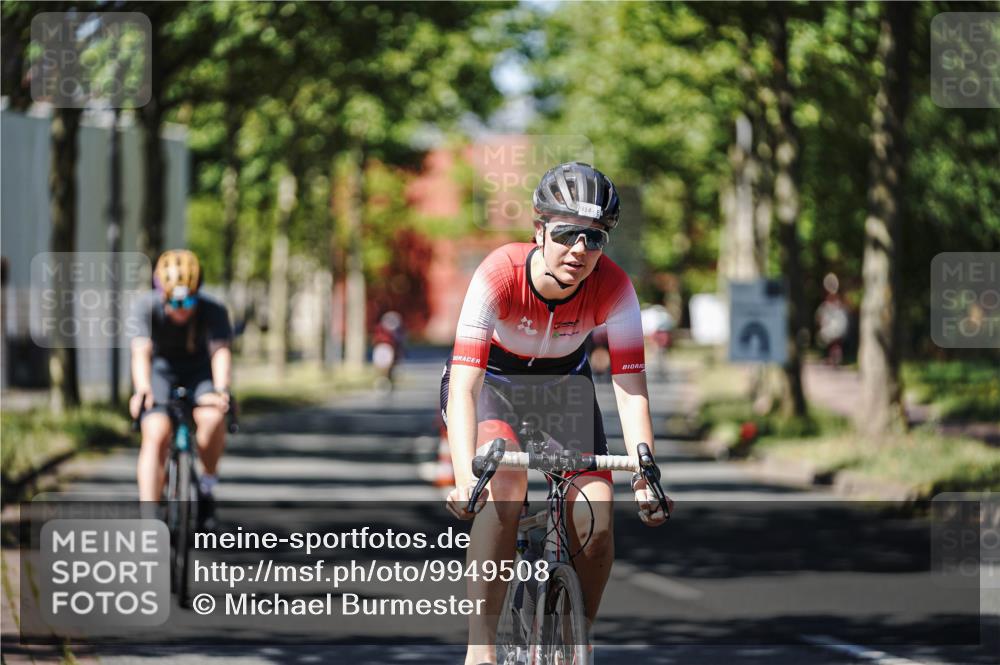 09.08.2026 - GEWOBA Citytriathlon Bremen Michael Burmester http://msf.ph/oto/9949508 09.08.2026 12:51:40 Radfahren 560, 562, 595, 668, 756, 787, 877, 880, 909, 914, 1013, 1110, 1143, 1155 meine-sportfotos.de