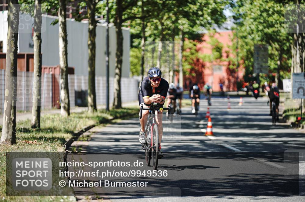 09.08.2026 - GEWOBA Citytriathlon Bremen Michael Burmester http://msf.ph/oto/9949536 09.08.2026 12:52:10 Radfahren 545, 615, 679, 682, 717, 750, 820, 826, 979, 990, 1130 meine-sportfotos.de