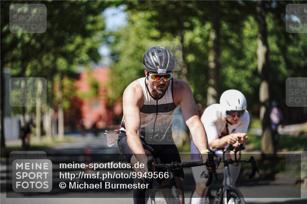 09.08.2026 - GEWOBA Citytriathlon Bremen Michael Burmester http://msf.ph/oto/9949566 09.08.2026 12:54:14 Radfahren 552, 566, 577, 728, 781, 788, 790, 792, 804, 846, 861, 895, 939, 981, 1006, 1101, 1119, 1124, 1138 meine-sportfotos.de