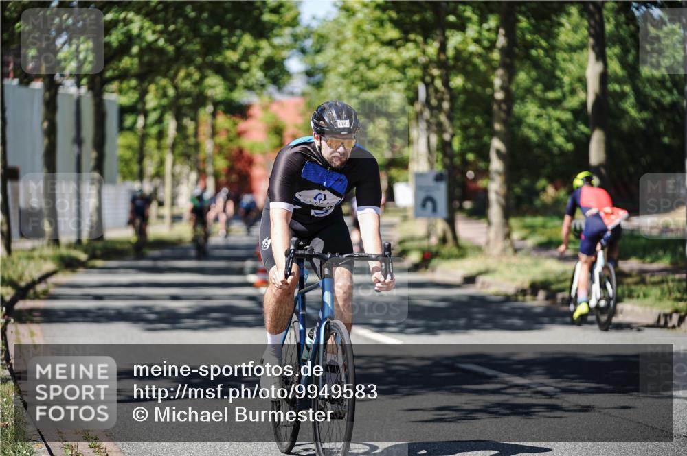09.08.2026 - GEWOBA Citytriathlon Bremen Michael Burmester http://msf.ph/oto/9949583 09.08.2026 12:54:36 Radfahren 574, 639, 733, 744, 812, 816, 864, 1118, 1127, 1142 meine-sportfotos.de