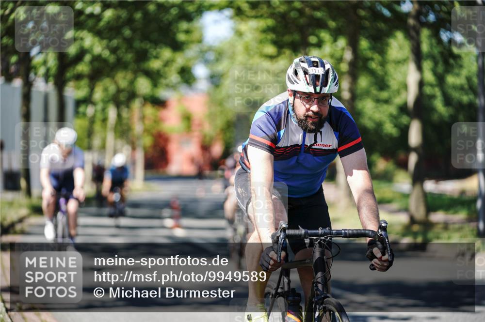 09.08.2026 - GEWOBA Citytriathlon Bremen Michael Burmester http://msf.ph/oto/9949589 09.08.2026 12:54:42 Radfahren 541, 596, 623, 695, 733, 744, 812, 816, 935, 1118, 1142 meine-sportfotos.de