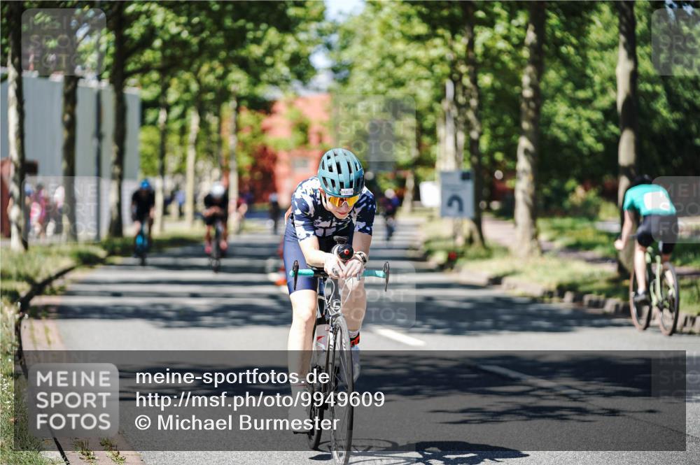 09.08.2026 - GEWOBA Citytriathlon Bremen Michael Burmester http://msf.ph/oto/9949609 09.08.2026 12:55:02 Radfahren 565, 568, 745, 839, 911 meine-sportfotos.de