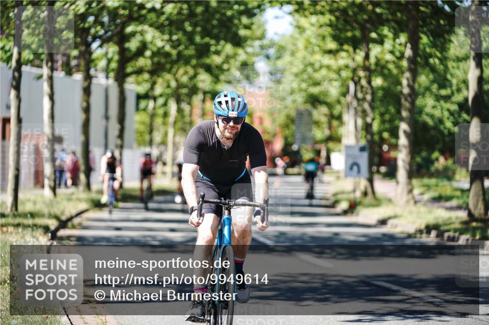 09.08.2026 - GEWOBA Citytriathlon Bremen Michael Burmester http://msf.ph/oto/9949614 09.08.2026 12:55:06 Radfahren 565, 568, 743, 745, 839, 911, 970 meine-sportfotos.de