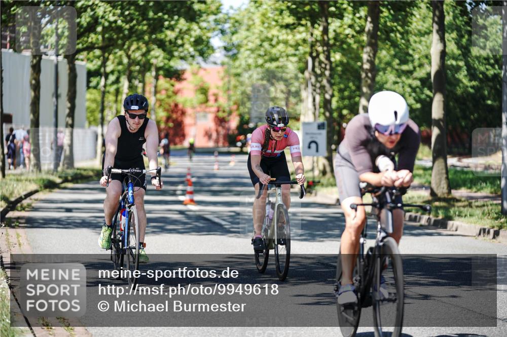 09.08.2026 - GEWOBA Citytriathlon Bremen Michael Burmester http://msf.ph/oto/9949618 09.08.2026 12:55:09 Radfahren 565, 568, 743, 745, 839, 911, 970 meine-sportfotos.de