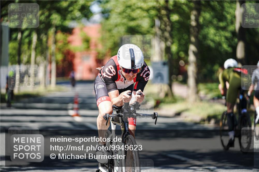 09.08.2026 - GEWOBA Citytriathlon Bremen Michael Burmester http://msf.ph/oto/9949623 09.08.2026 12:55:15 Radfahren 565, 568, 705, 743, 745, 789, 911, 930, 970 meine-sportfotos.de