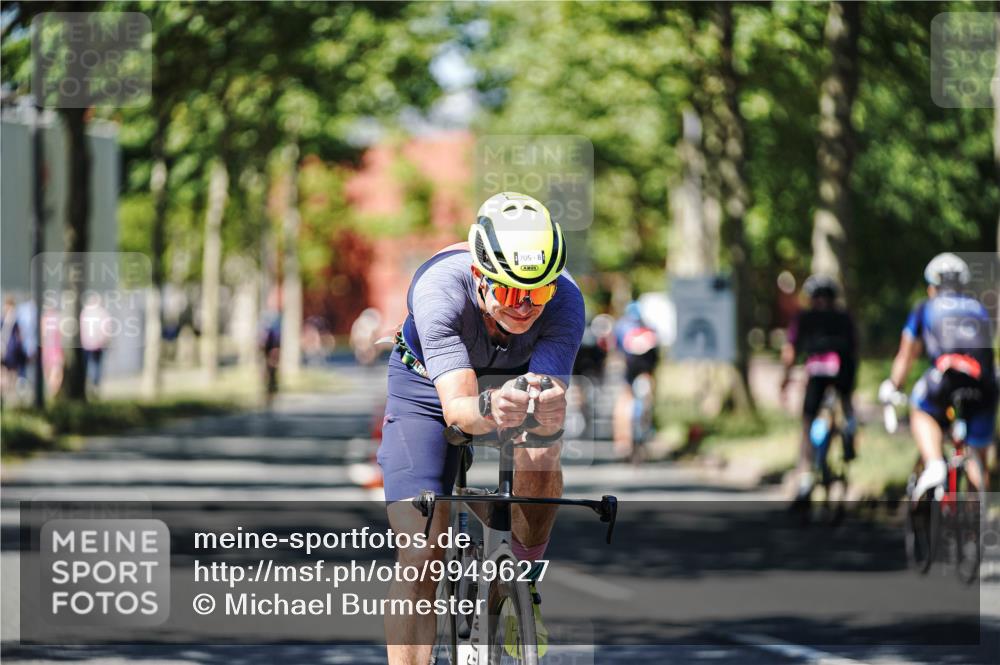 09.08.2026 - GEWOBA Citytriathlon Bremen Michael Burmester http://msf.ph/oto/9949627 09.08.2026 12:55:19 Radfahren 565, 705, 743, 789, 911, 930, 970 meine-sportfotos.de