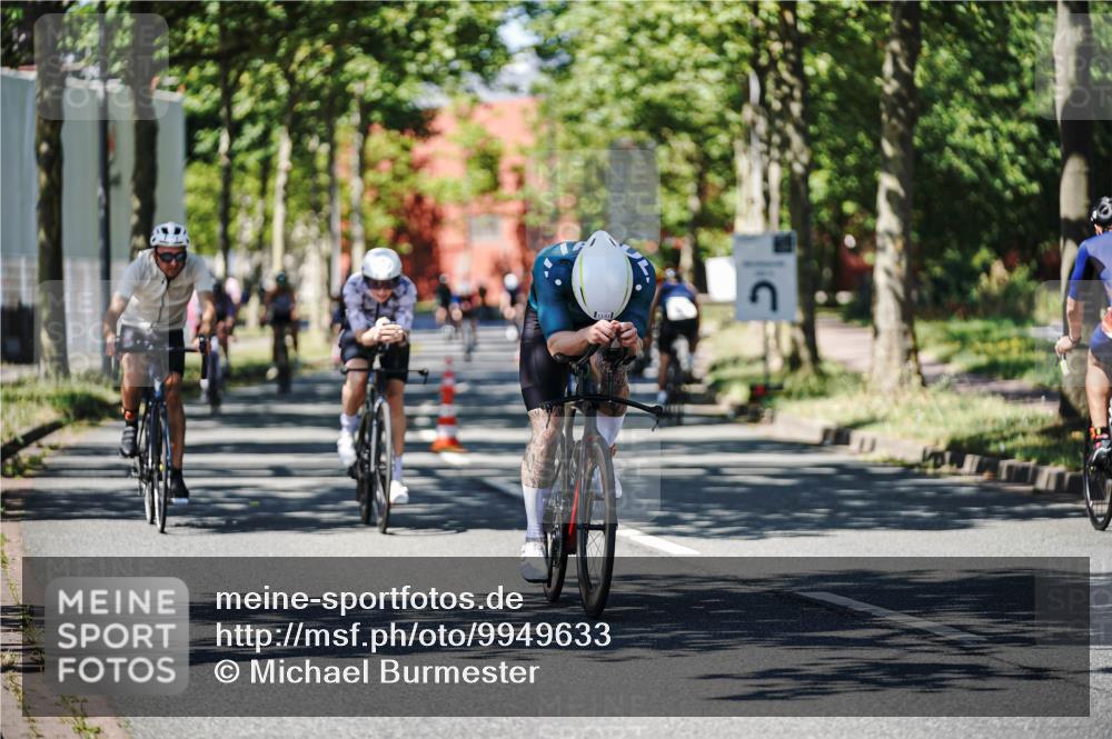09.08.2026 - GEWOBA Citytriathlon Bremen Michael Burmester http://msf.ph/oto/9949633 09.08.2026 12:55:28 Radfahren 653, 705, 789, 918, 930, 938, 948, 960, 1111, 1131, 1147 meine-sportfotos.de